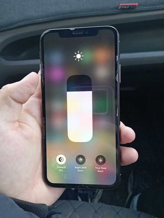 iPhone xs 64gb kha region