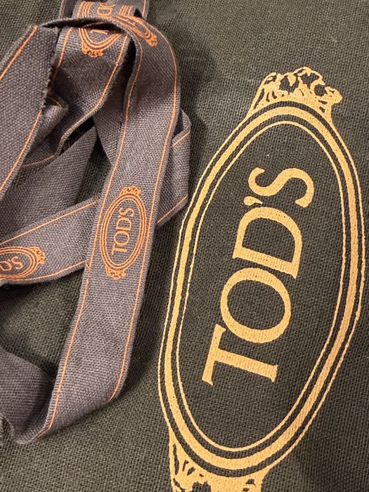 Оригиналтные кроссовки TODS
