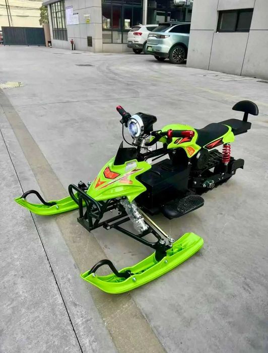 Снегоход для подростков и детей