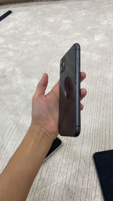 Айфон 11   64 ГБ