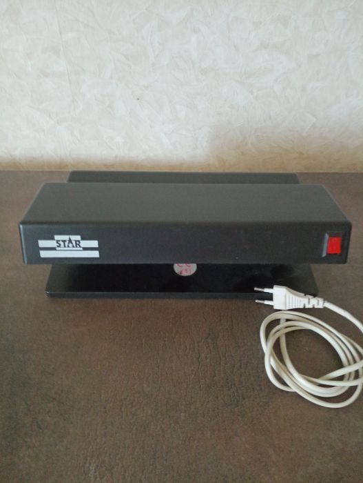 Детектор банкнот