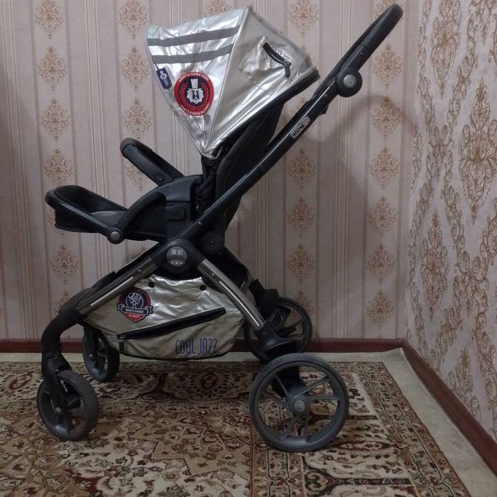 Боллар коляскаси