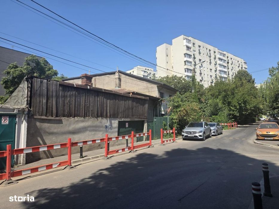 Teren 260 mp lângă Mega Mall, deschidere 30m la 2 strazi.