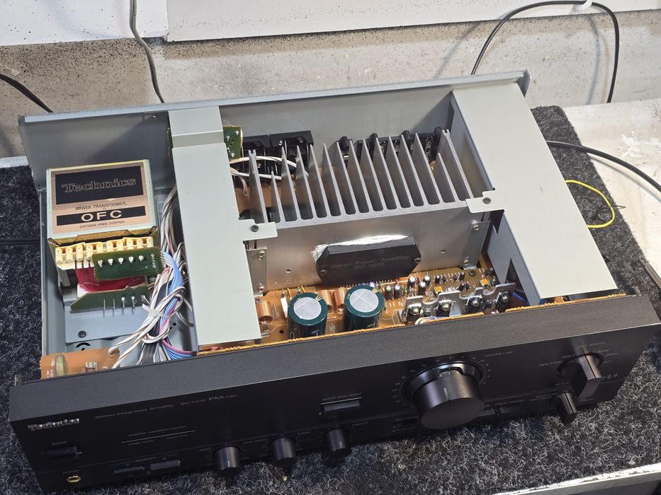 Linie audio TECHNICS, amplificator, deck, cd-player, tuner hifi stereo