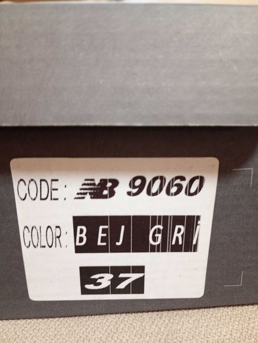 NEW BALANCE 9060 нови