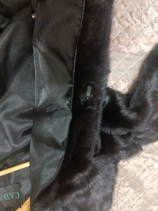 Продам норковую шубу