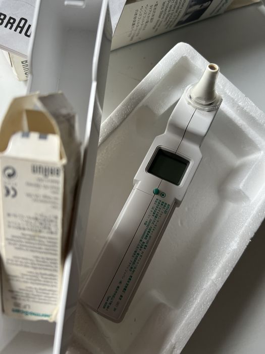 Термометър за ухо за части