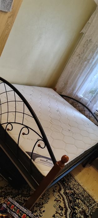 Продается 2-х спальная кровать