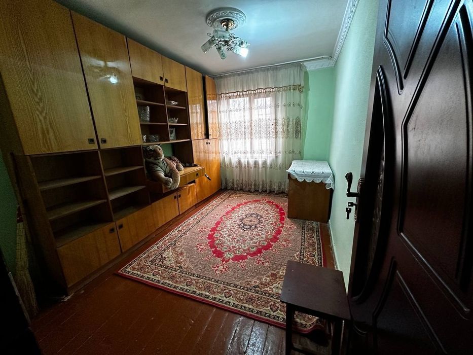 ДЁШЕВО СРОЧНО продаётся 3-х комнатная квартира