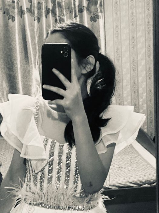 Продам бальные платье