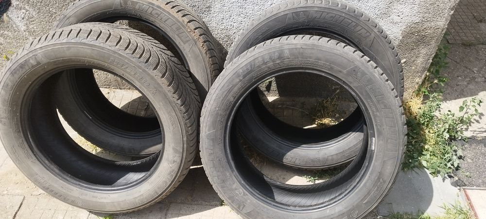 Гуми 235/54/19 | Michelin Alpin | 105 V