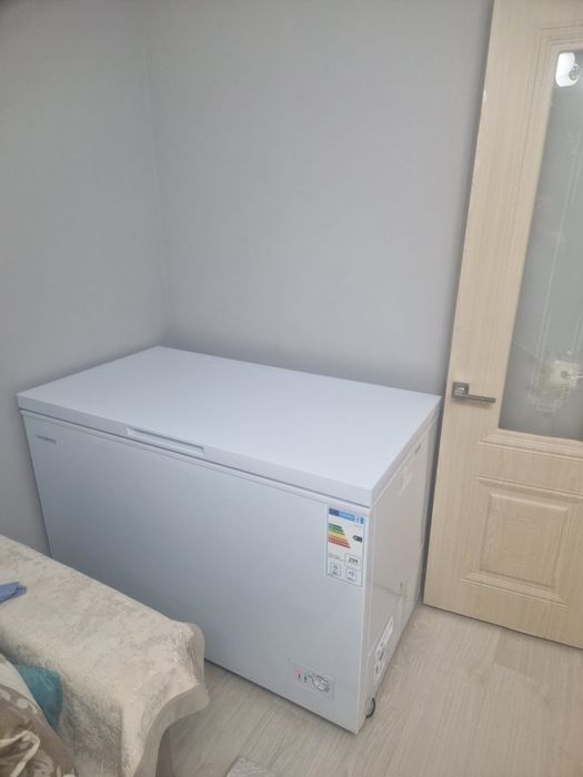 Продам морозильную камеру
