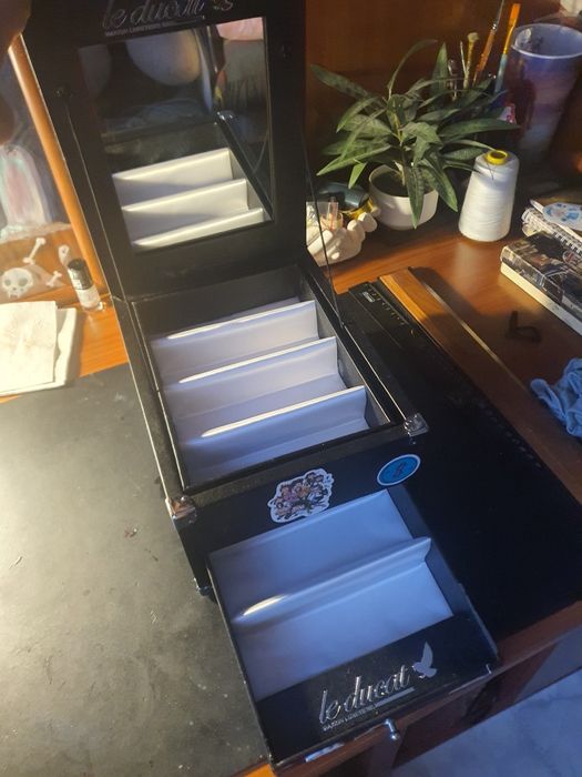 Шкатулка для украшений почти даром