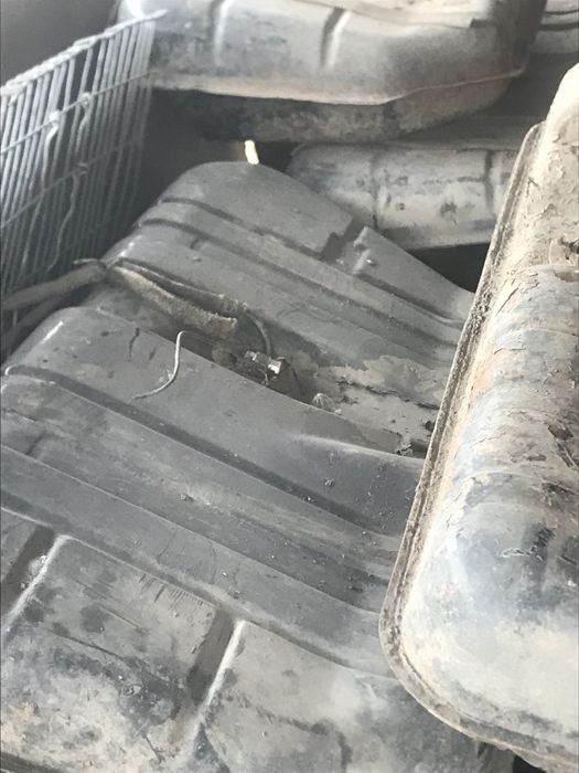 Бензо бак 2114 есть много