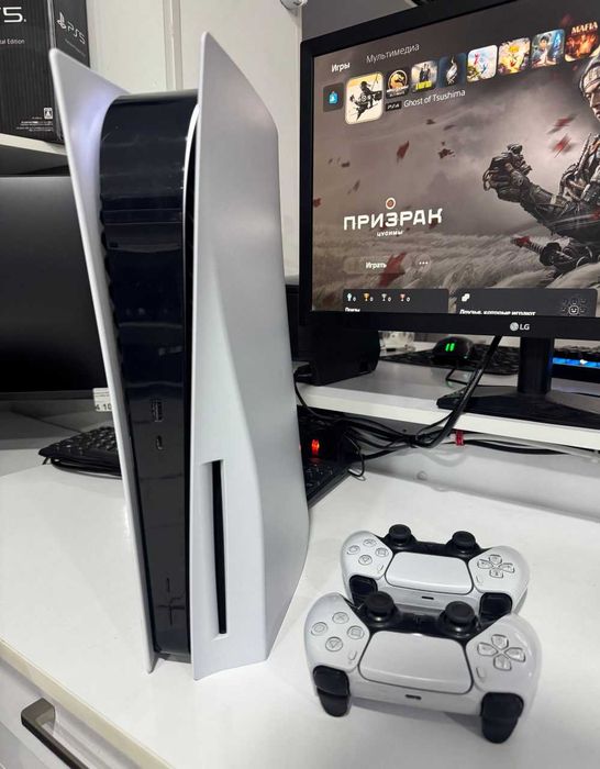 Sony PlayStation 5 С Дисководом в Идеальном Состояние