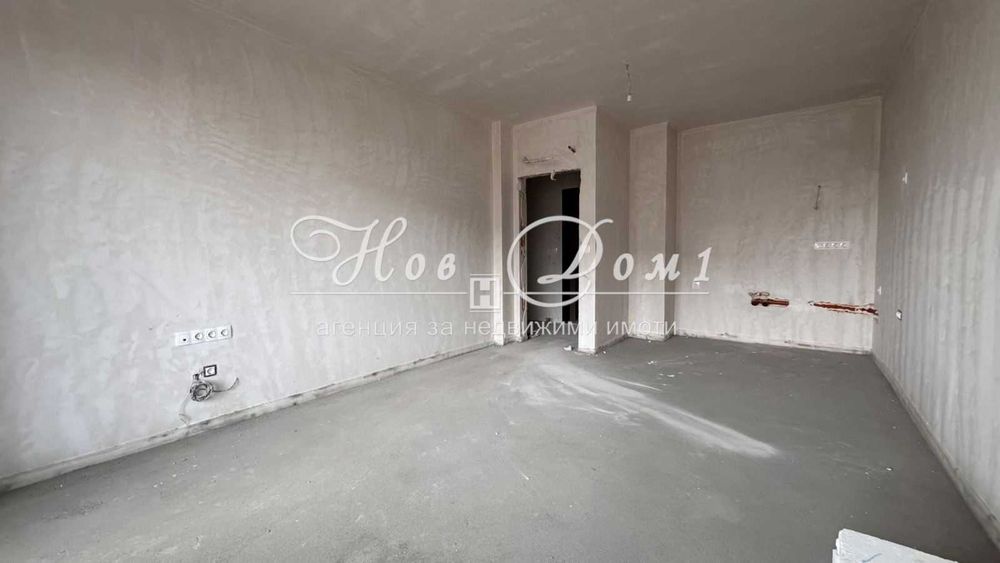 Продава се Двустаен апартамент в Пловдив, Гагарин - 71 кв.м за 894 €/кв.м - Снимка #1