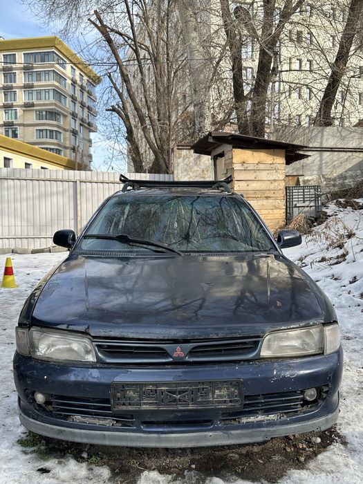 Продам машину Mitsubishi Lancer