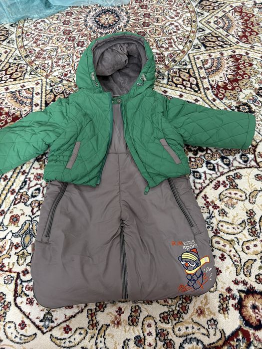 Продам детский комбенезон трансформер