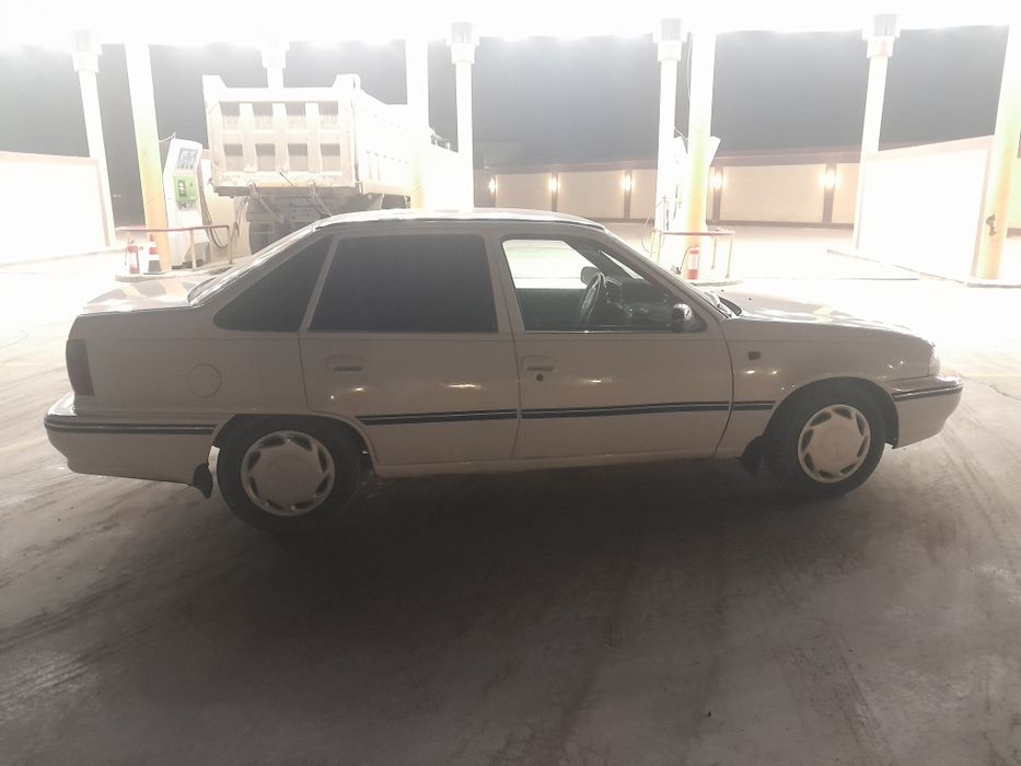 Nexia 1 sotiladi polni asvijit bulgan