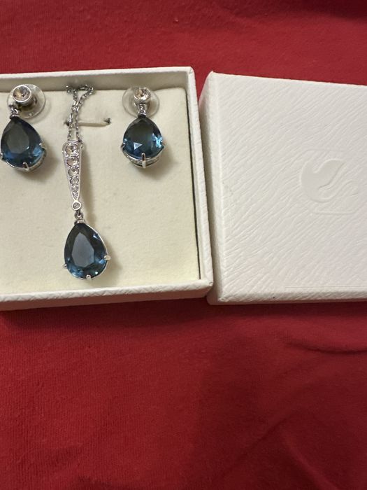 Комплект Swarovski