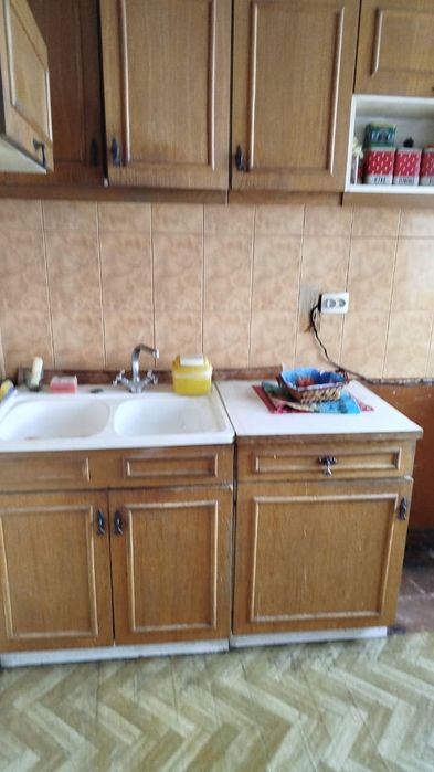 Продам б/у шкафы