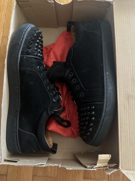 Christian Loubotion spikes