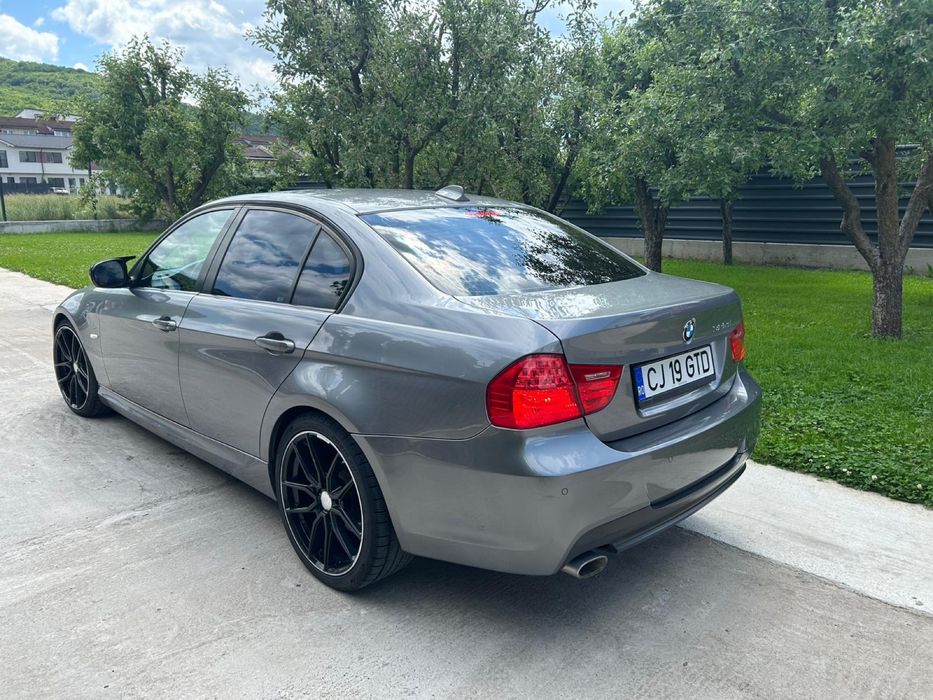 BMW 3 Series 2010 — imagine 3