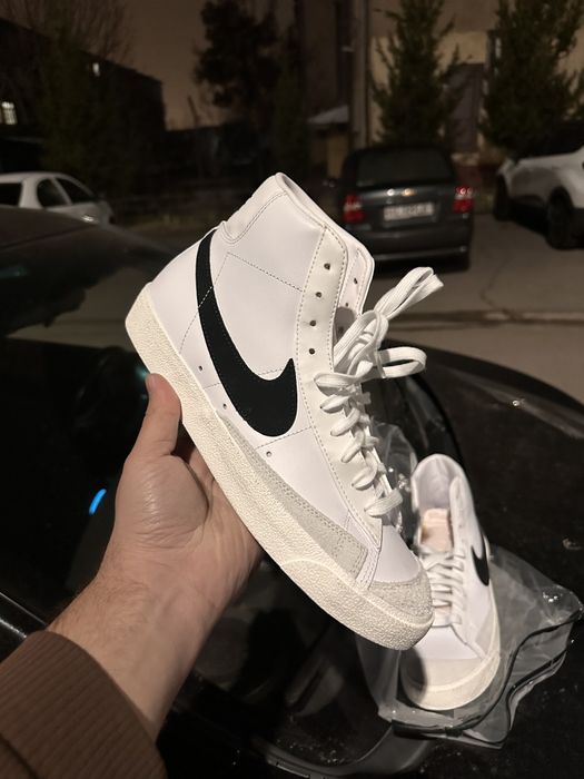 nike oyoq kiyim 42 razmer,padarka qiliwdi sigmadi manga