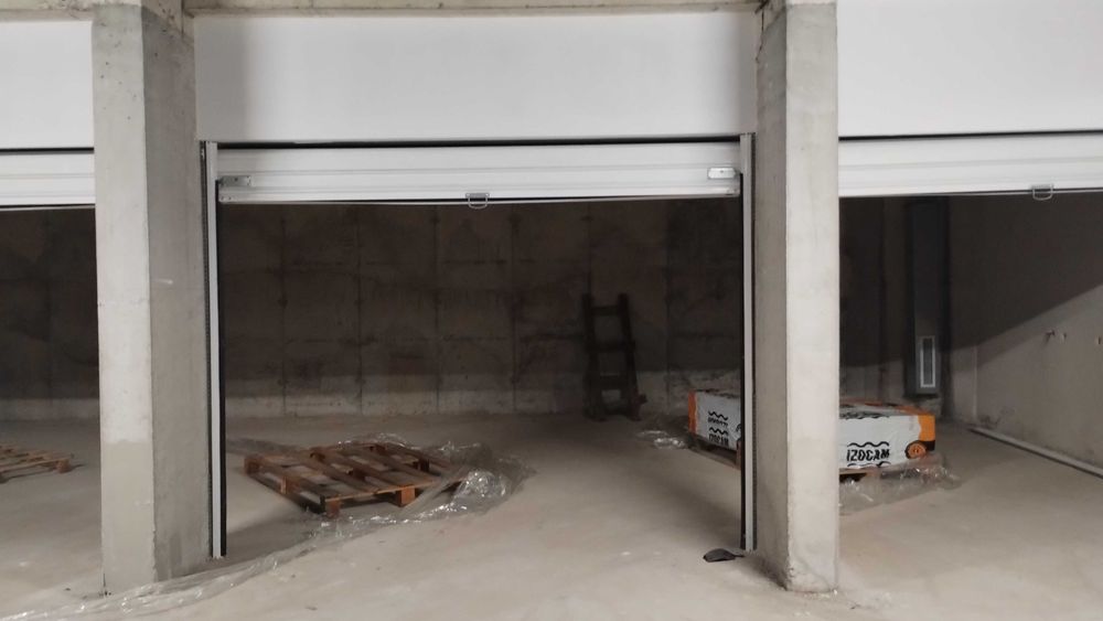 Продава се Тристаен апартамент в Бургас, Славейков - 103 кв.м за 1554 €/кв.м - Снимка #15