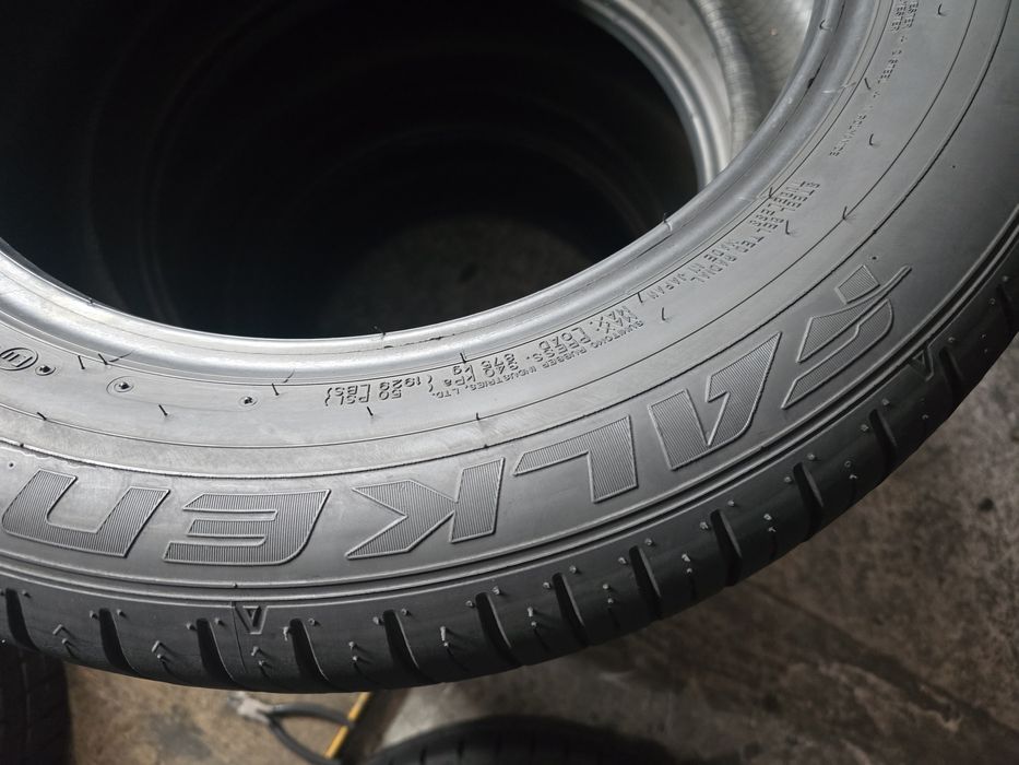 Falken 235/55 R17 103W vară