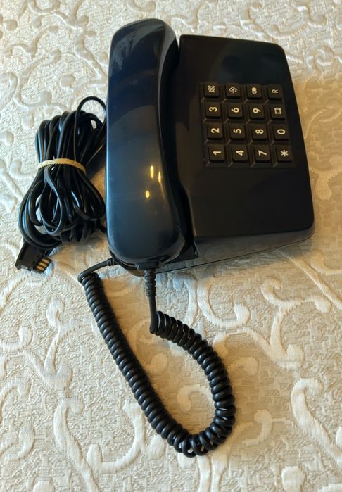 Стационарни телефони
