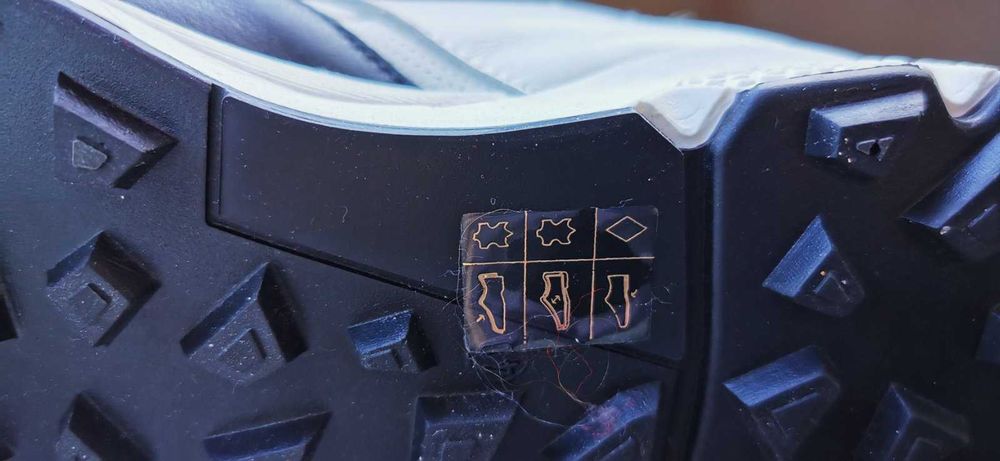 Оригинални маркови дамски сникърси MASSIMO REBECCHI - 40 номер