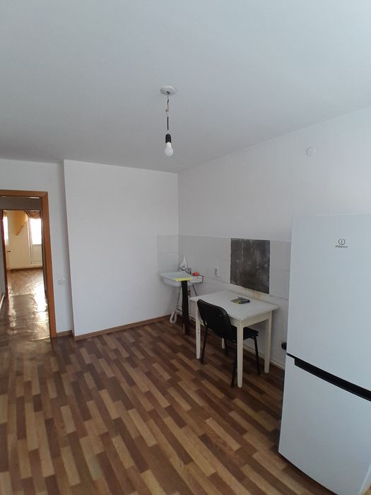 Продам 2 комн.кв в 4 мкр.