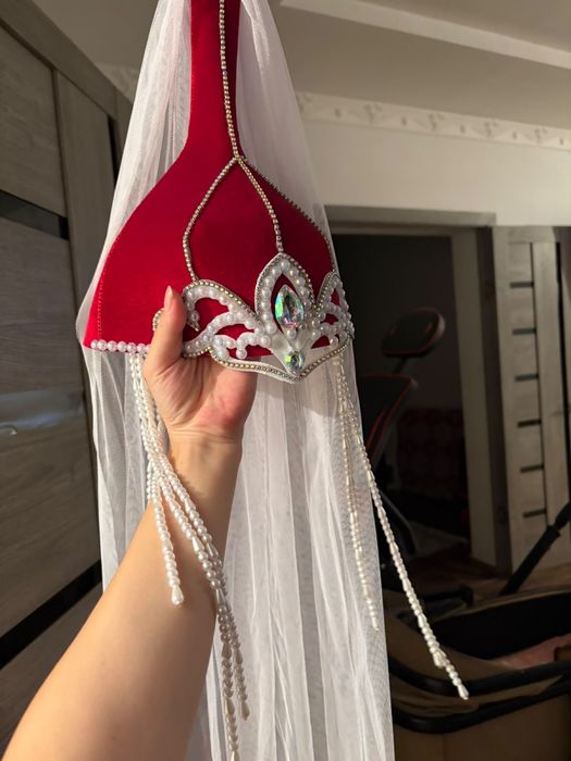 Саукеле одивала один раз, очень в хорошем состоянии