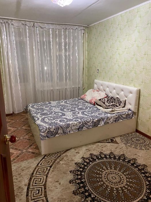 Продам спальную кровать