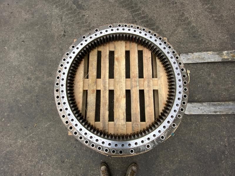 coroana de rotire miniexcavator case cx36b