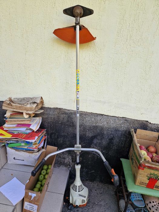 бензо-газонокосилка Stihl FS55