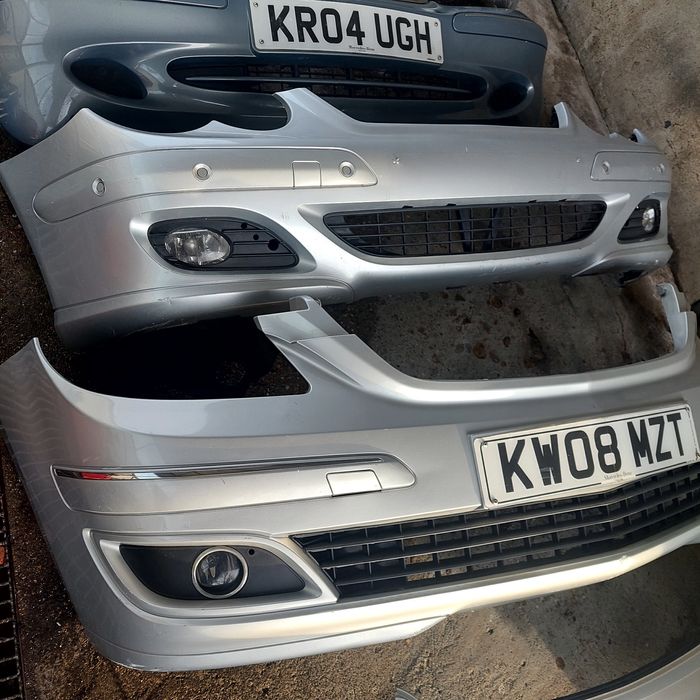 Предна броня Мерцедес Ц купе фейслифт W203