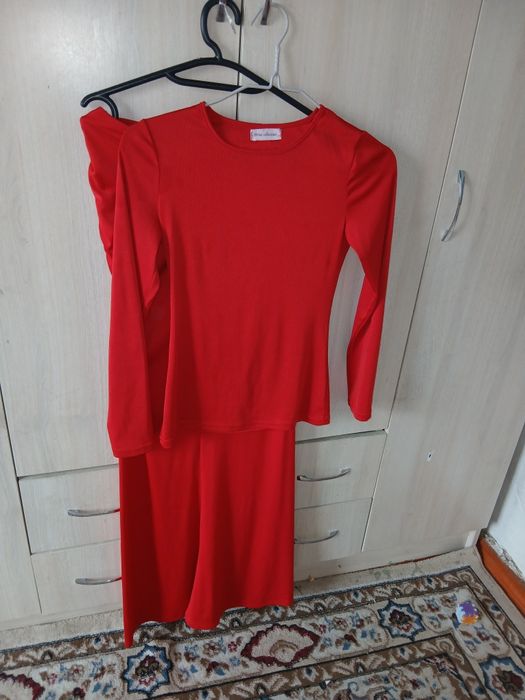 Вечрни платье красни