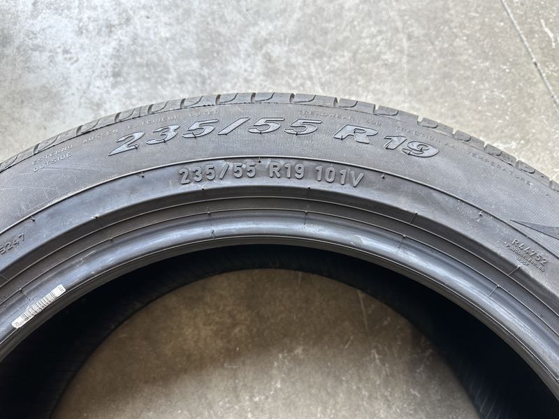 235/55/19 PIRELLI RUNFLAT 4бр