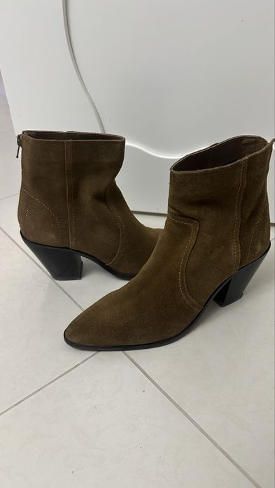 Женские казаки Mango