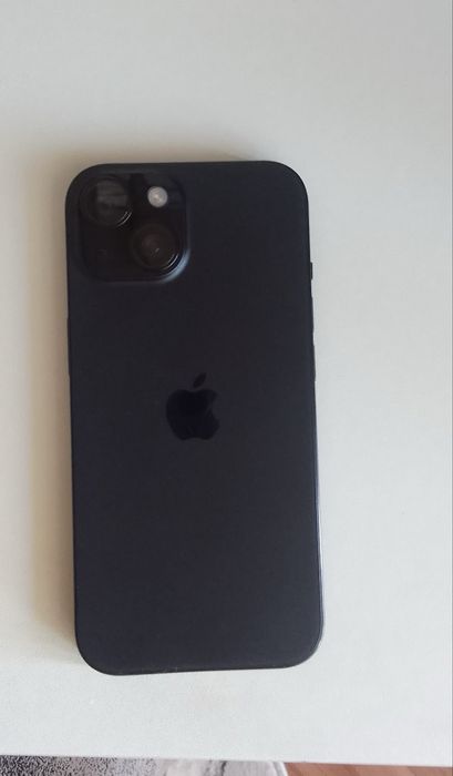 Продам iphone 15 128gb