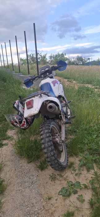 Vând suzuki dr 650cc