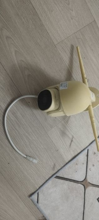 Продам вай фай камеру