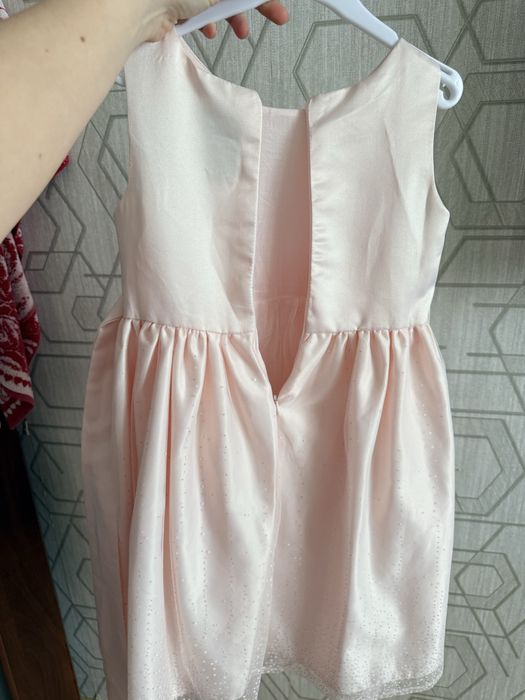 Продам платье для девочки!!!