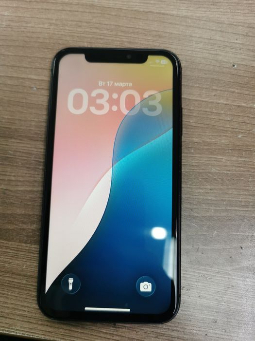 Iphone 11 телефон