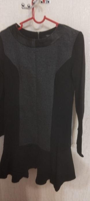 Продам платья б/ в хорошем состоянии.