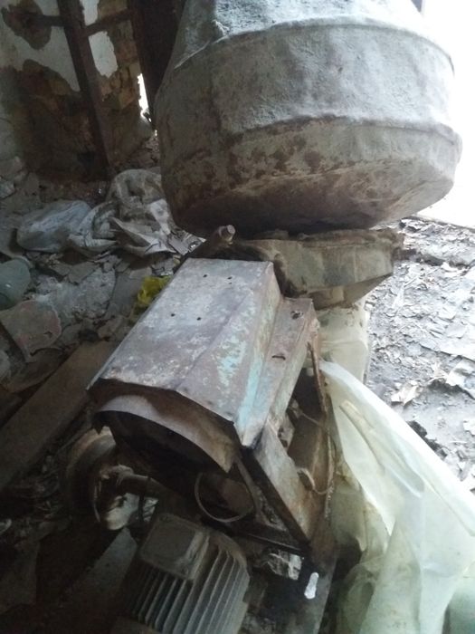 Бетономешалка советского производства