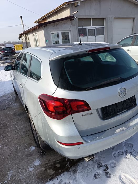 Vand opel astra j 2015