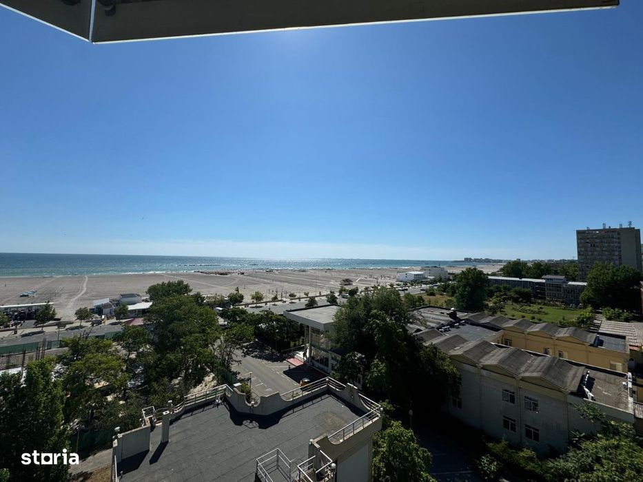 Mamaia Central 2 camere frontal la mare mobilat utilat parcare liber